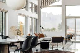 Moab Modern I Panoramic Views I Private Hot Tub