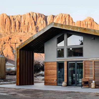 Moab Modern I Panoramic Views I Private Hot Tub