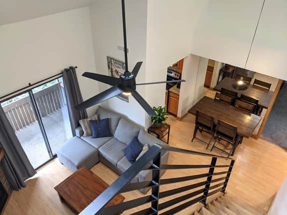 Central, Updated 2 Bedroom w/Loft at Powder Wood