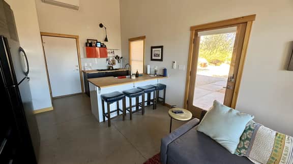 Amazing Views I 30 Day Minimum I Wonderful Indoor/Outdoor Space