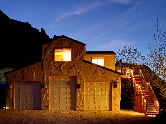 Moab Nest | Monthly Stays I Fast WiFi & Epic Views